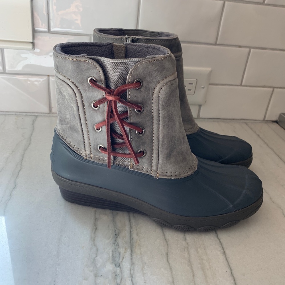 Sperry boots